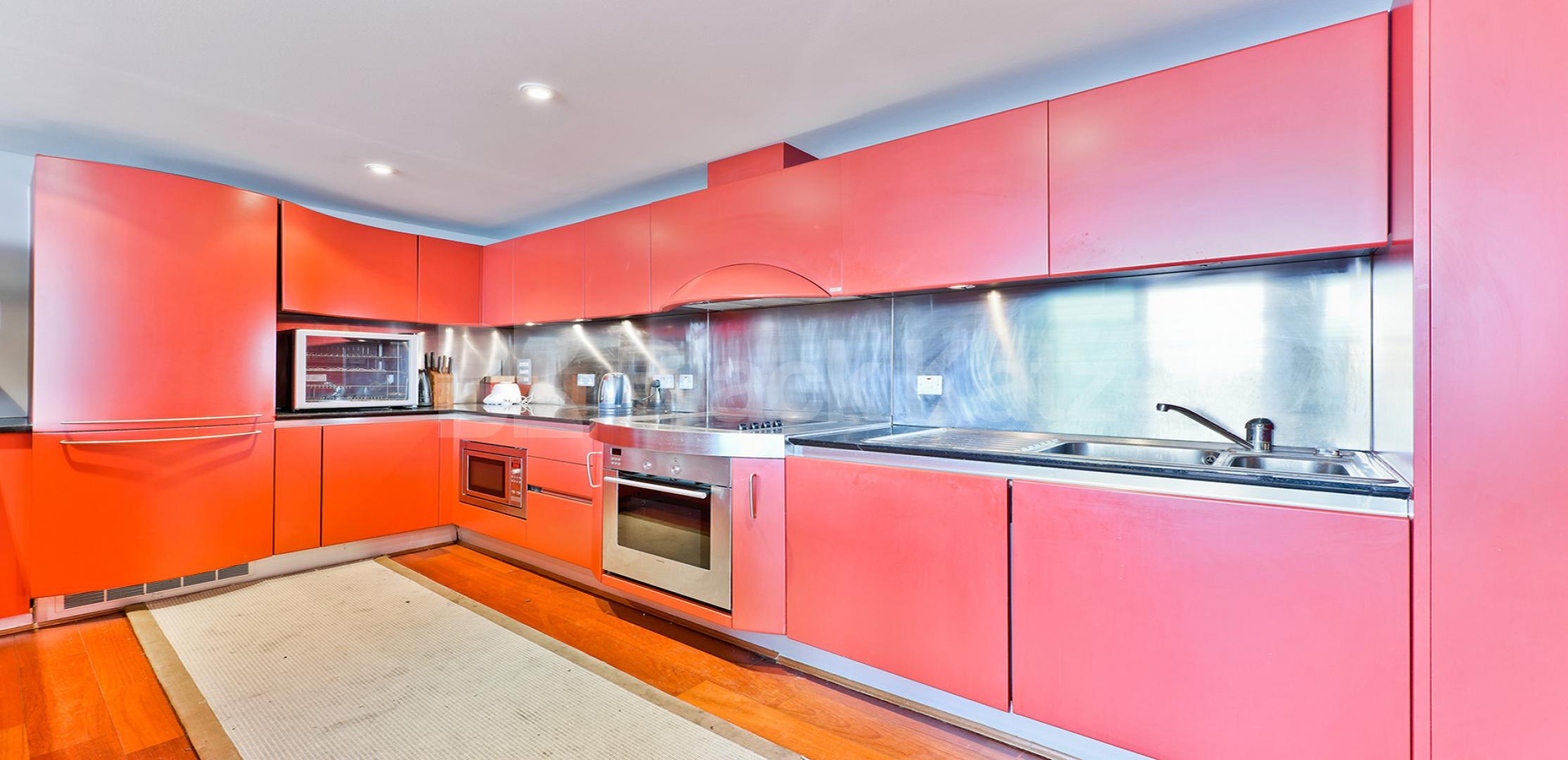 			NEW INSTRUCTION, 3 Bedroom, 1 bath, 1 reception Penthouse			 The Perspective Building, 100 Westminster Bridge Road, Waterloo